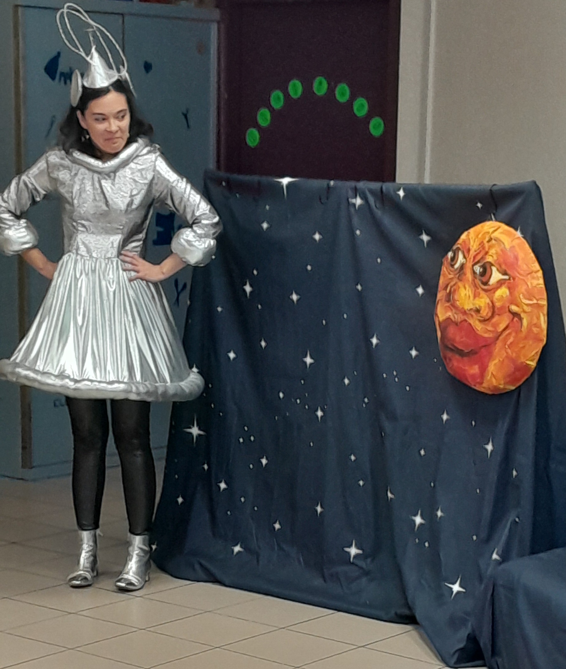 La première du spectacle de la Compagnie Maya : Candice l'aventurière de l'espace