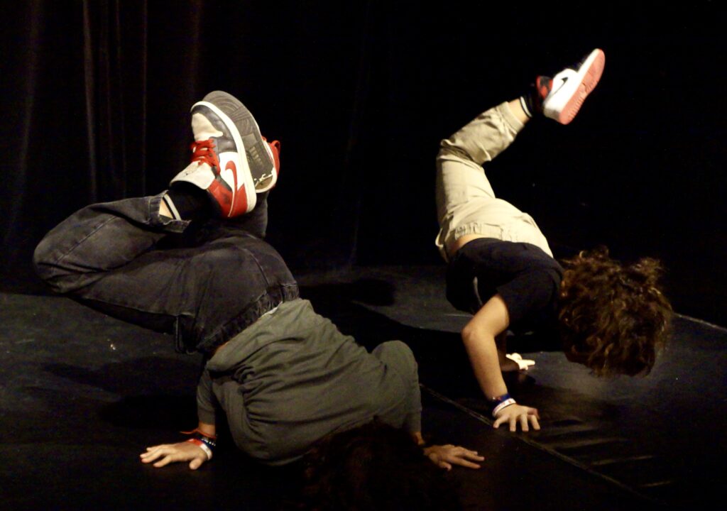 Les photos du stage Théâtre / Hip-hop de la compagnie maya