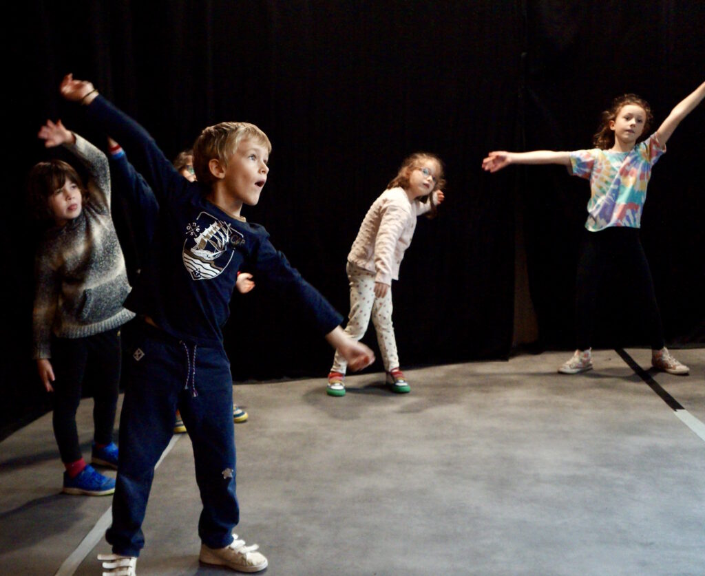 Les photos du stage comédie musicale de la compagnie maya