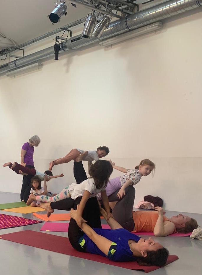 Ateliers en duo parent-enfant Danse-Yoga 3-6 ans de la compagnie maya