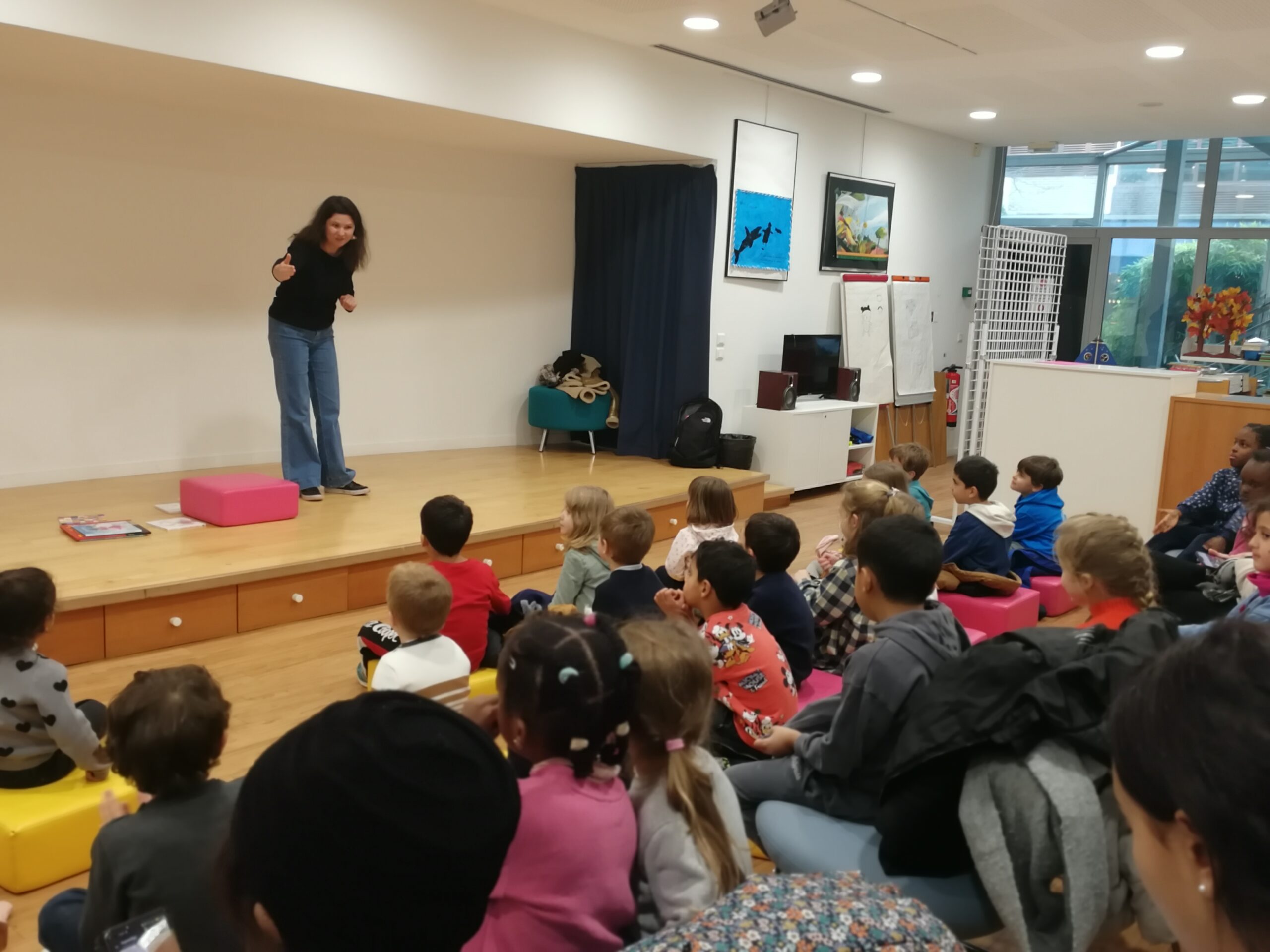 Le spectacle Contes signés de la compagnie maya