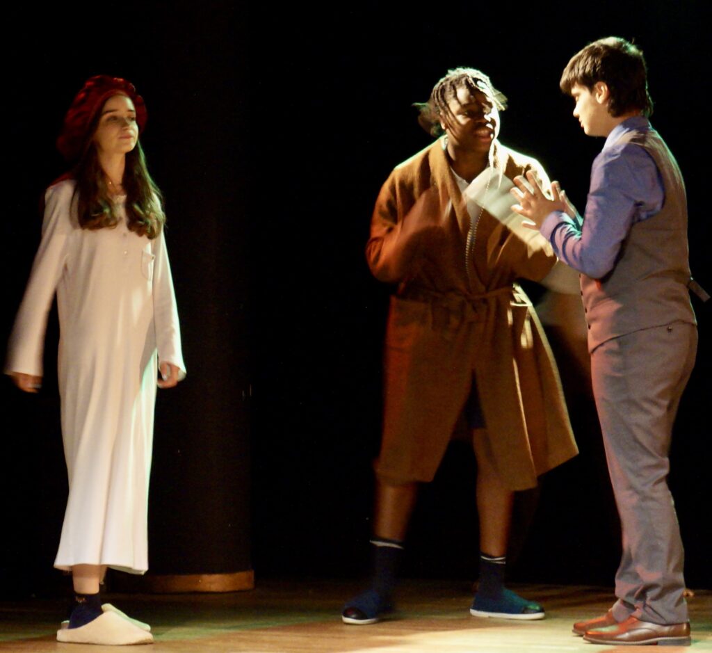 Le spectacle de fin d'année du cours de théâtre des enfants de la compagnie maya