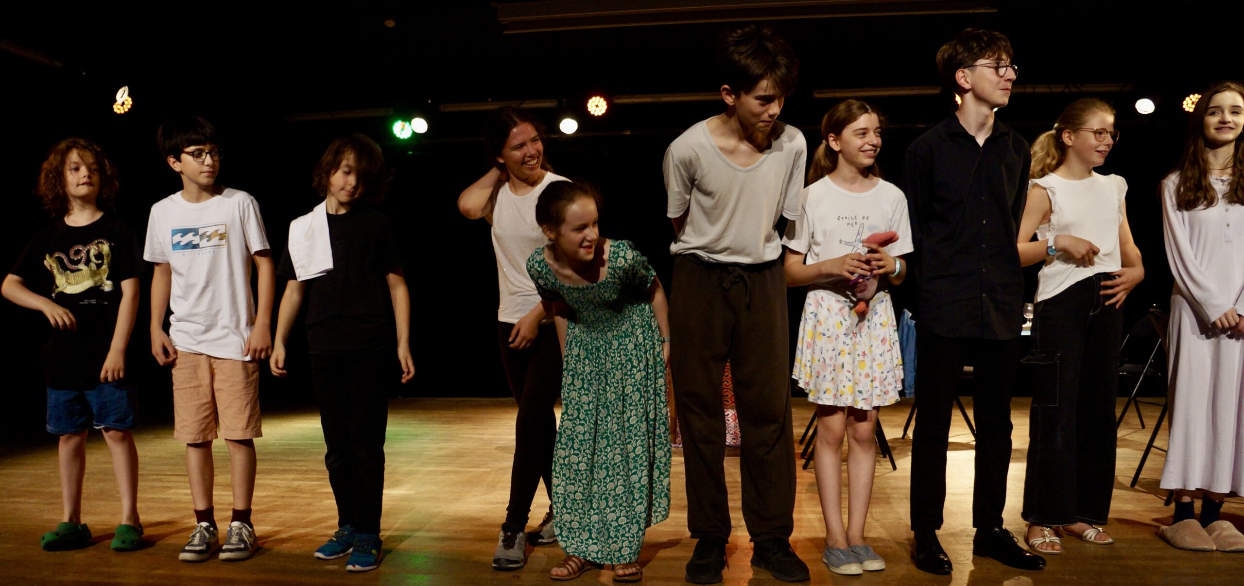 Le spectacle de fin d'année du cours de théâtre des enfants de la compagnie maya
