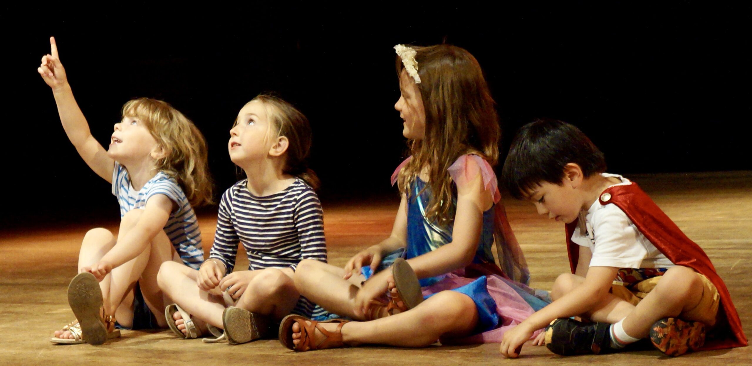 Le spectacle de fin d'année du cours de théâtre des enfants de la compagnie maya