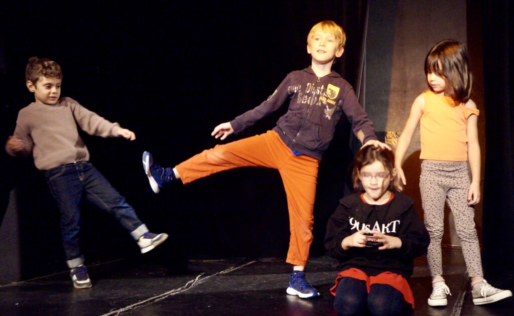 Stage de la toussaint Théâtre Hip-hop de la compagnie maya