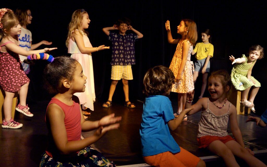 Retour en photos du stage de comédie musicale au théâtre pandora